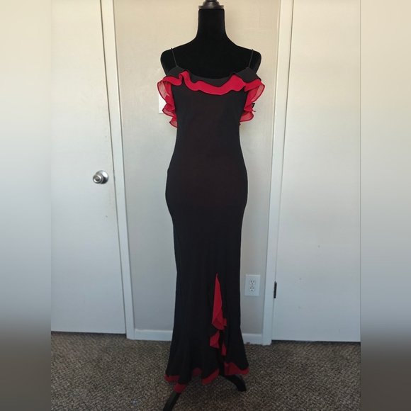 Betsy & Adam Dresses & Skirts - vintage Betsy & Adam By Jaslene black red hi-low ruffle cocktail dress 6